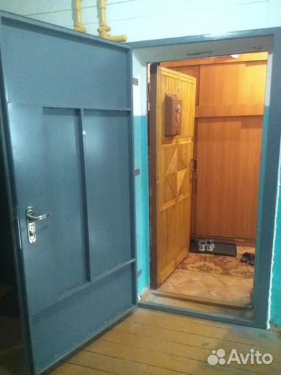 Тамбурная дверь металлическая