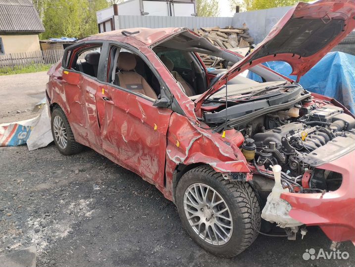 В разборе hyundai solaris 2012 год