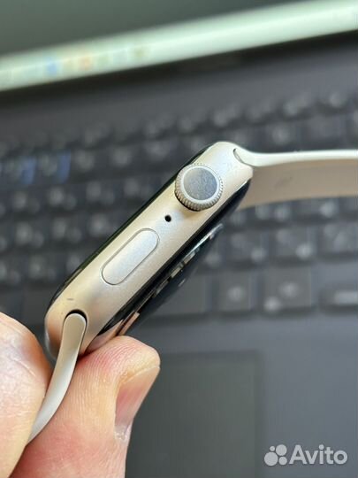 Apple Watch Series 7 45 мм Starlight