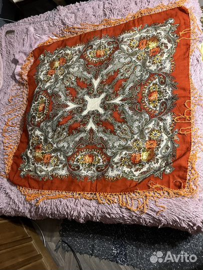 Павловопосадский платок шаль