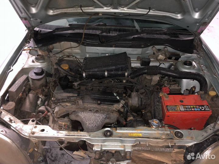 Nissan March 1.0 AT, 1999, 110 000 км