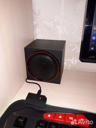 Акустика 2.1