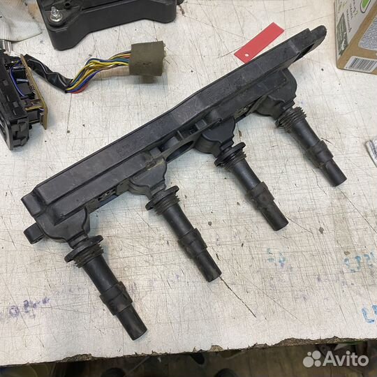 Катушка зажигания Opel Vectra B