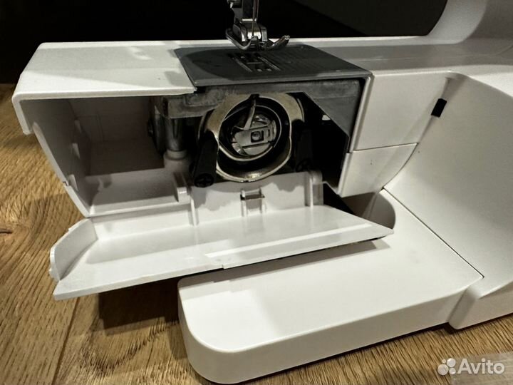 Швейная машинка Dexp SM-3500W