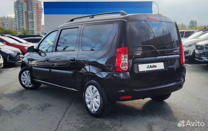 LADA Largus 1.6 МТ, 2018, 20 110 км