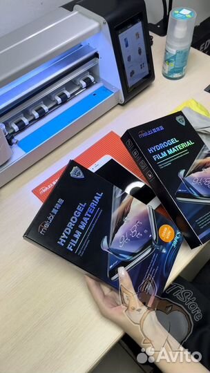 Защитное стекло на все модели телефонов