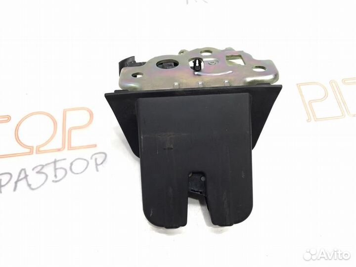 Замок багажника Audi Q5 (8R) 2008-2012