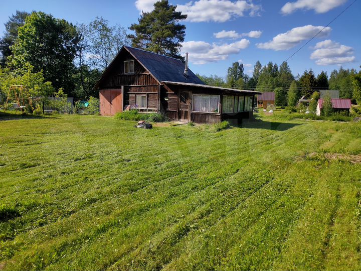 Дача 64 м² на участке 9,5 сот.