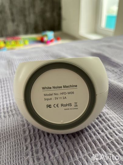 Ночник с белым шумом детский