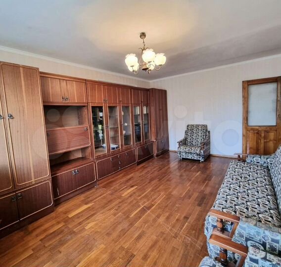 2-к. квартира, 52 м², 5/5 эт.