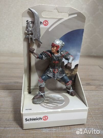 Рыцарь Дракона с алебардой 70106 schleich