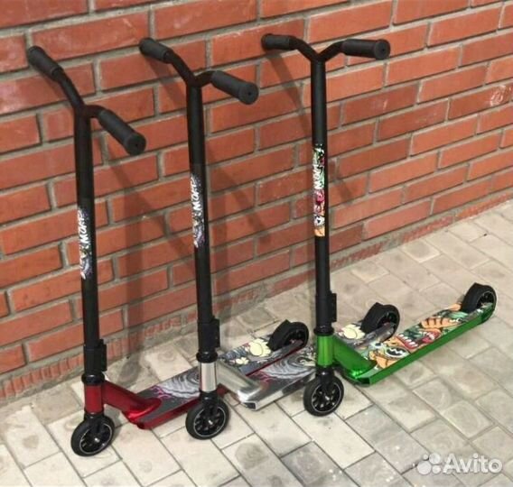 Трюковой самокат