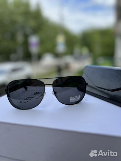 Солнцезащитные очки