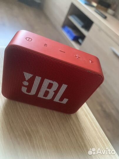 Колонка jbl GO2
