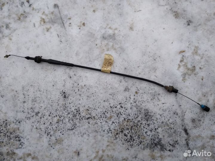 Трос педали газа / акселератора VW Поло Классик