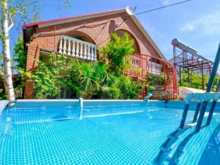 Комната 11 м², 1/2 эт.