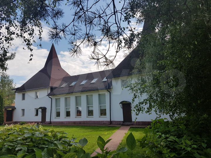 Дом 300 м² на участке 15 сот.