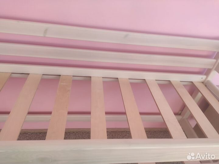 Кровать чердак