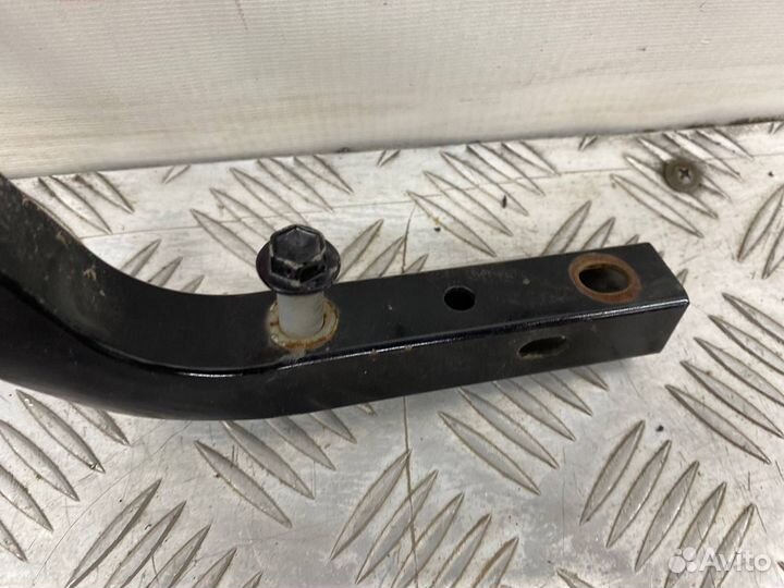 Б/У петля крышки багажника задний Honda Accord 8