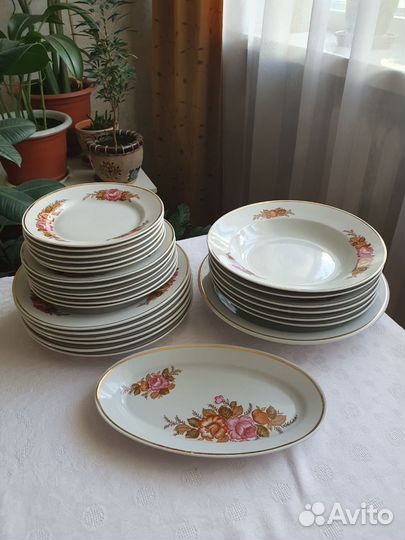 Сервиз столовый завод Пролетарий