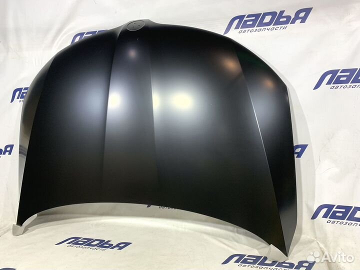 Капот Skoda Rapid