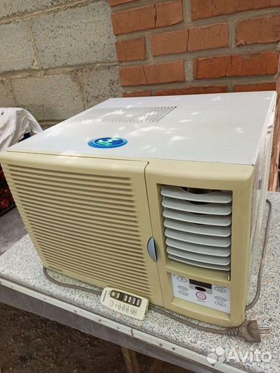 Оконный кондиционер бу