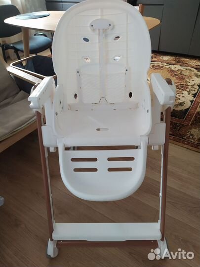 Стул для кормления Happy Baby Berny v2