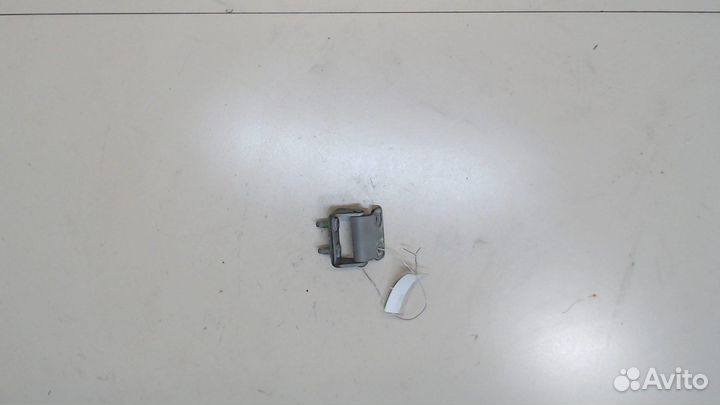 Петля крышки багажника Hyundai Santa Fe, 2007