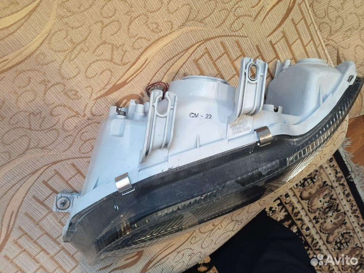 Фара Хонда domani