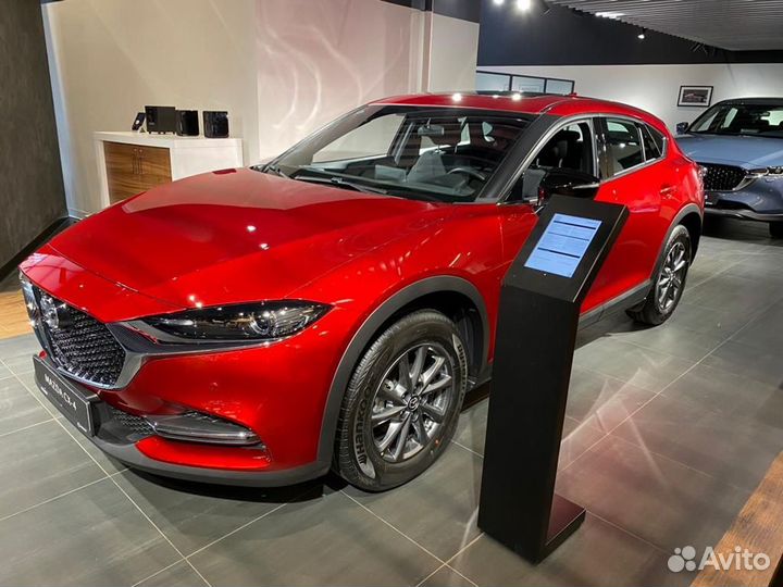Mazda CX-4, 2023