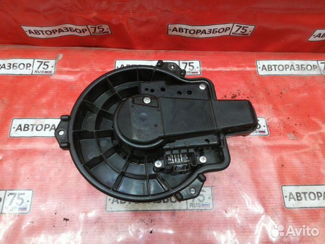 Мотор печки Toyota Aqua NHP10 1nzfxe 2014