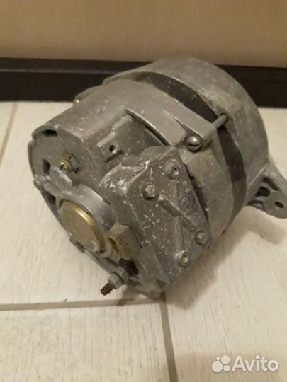 Генератор Москвич 2140