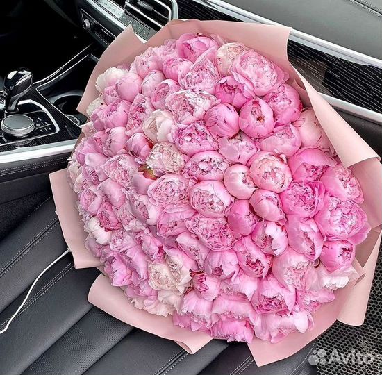 Пионы Букет пионов Доставка цветов