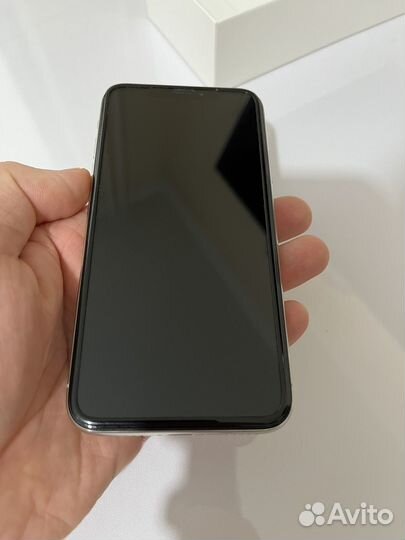 iPhone X, 64 ГБ