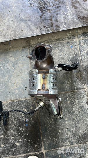 Коллектор выпускной в сборе Kia K5 Dl3 седан 2.5