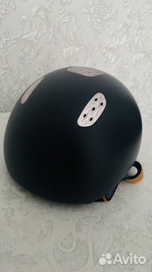 Шлем для конного спорта