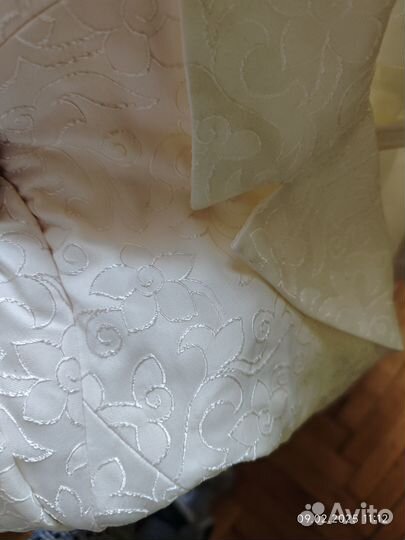 Пиджак женский нарядный