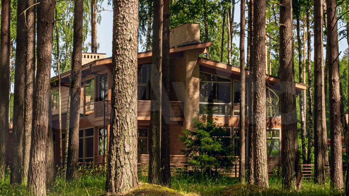 Дом 437,4 м² на участке 26 сот.