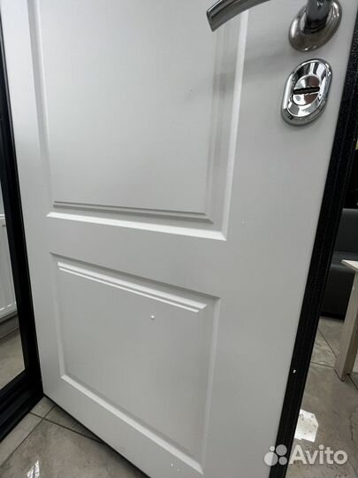 Входная дверь с терморазрывом