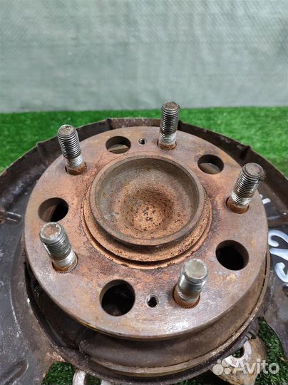 Кулак задний правый KIA Sportage 3 (SL) 2012