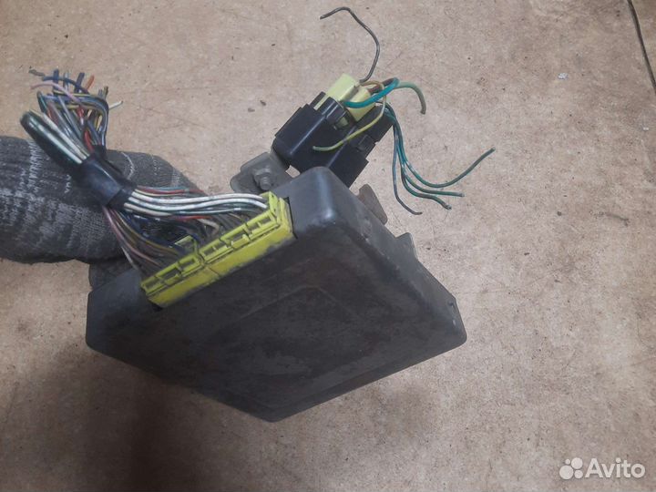 Блок управления двигателем suzuki vitara