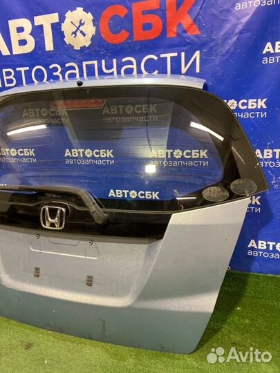 Дверь багажника Honda Fit GE6 L12B1 2007-2013