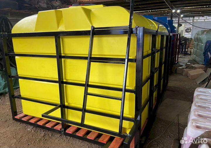 Пластиковая наземная емкость для топлива