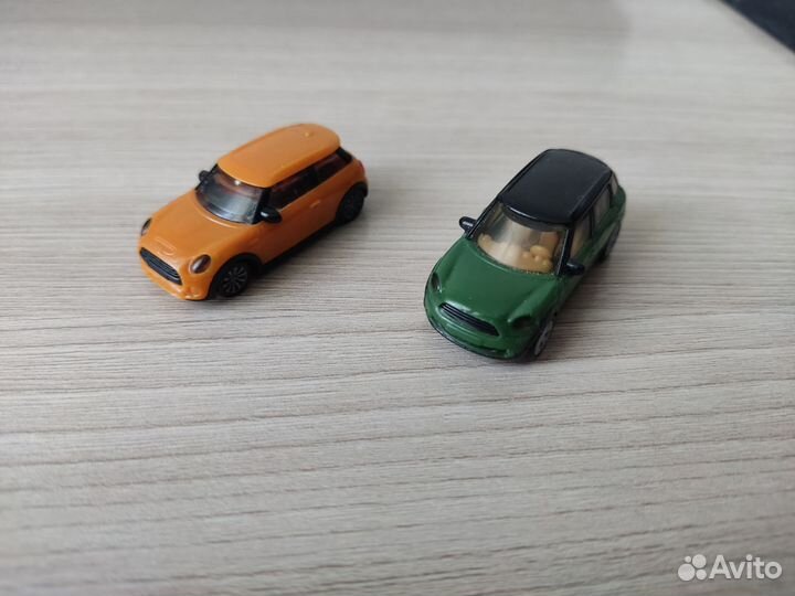 Киндер машинкы мини купер