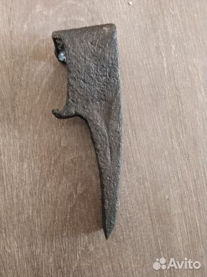 Кирка мотыга старинная