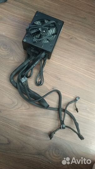 Блок питания для пк Corsair rm750i