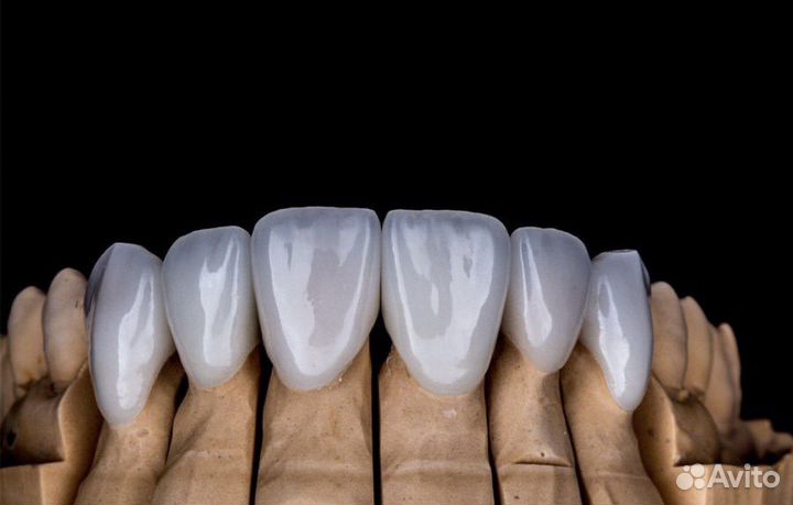 Зубной техник