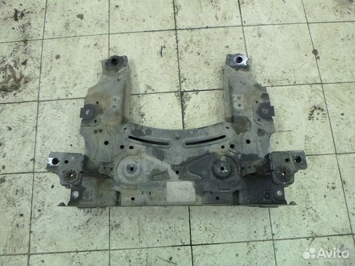 Балка передняя поперечная SMART fortwo fortwo/city