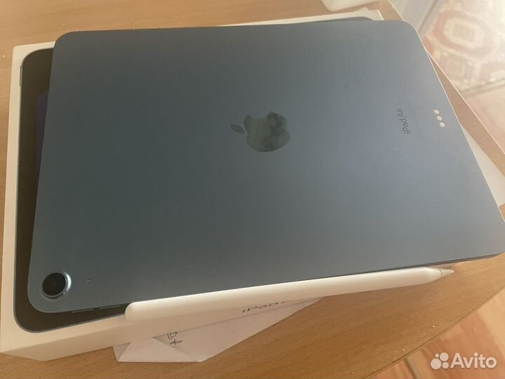 Планшет apple iPad Air 5 (M1) 64 Гб