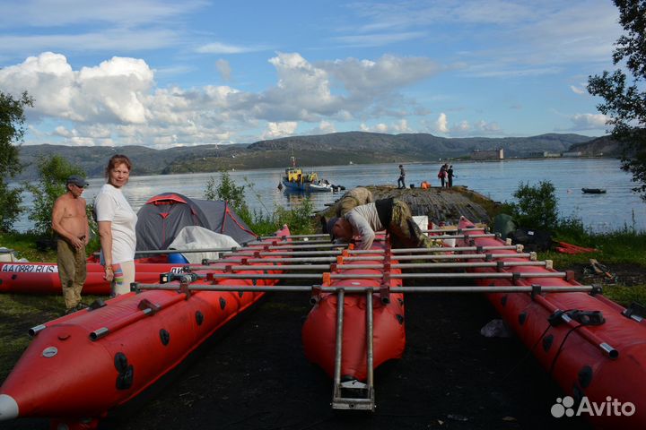 Надувной тримаран под подвесной мотор